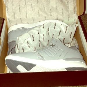 SUPRA Brand new Method Silver on White Sz 11